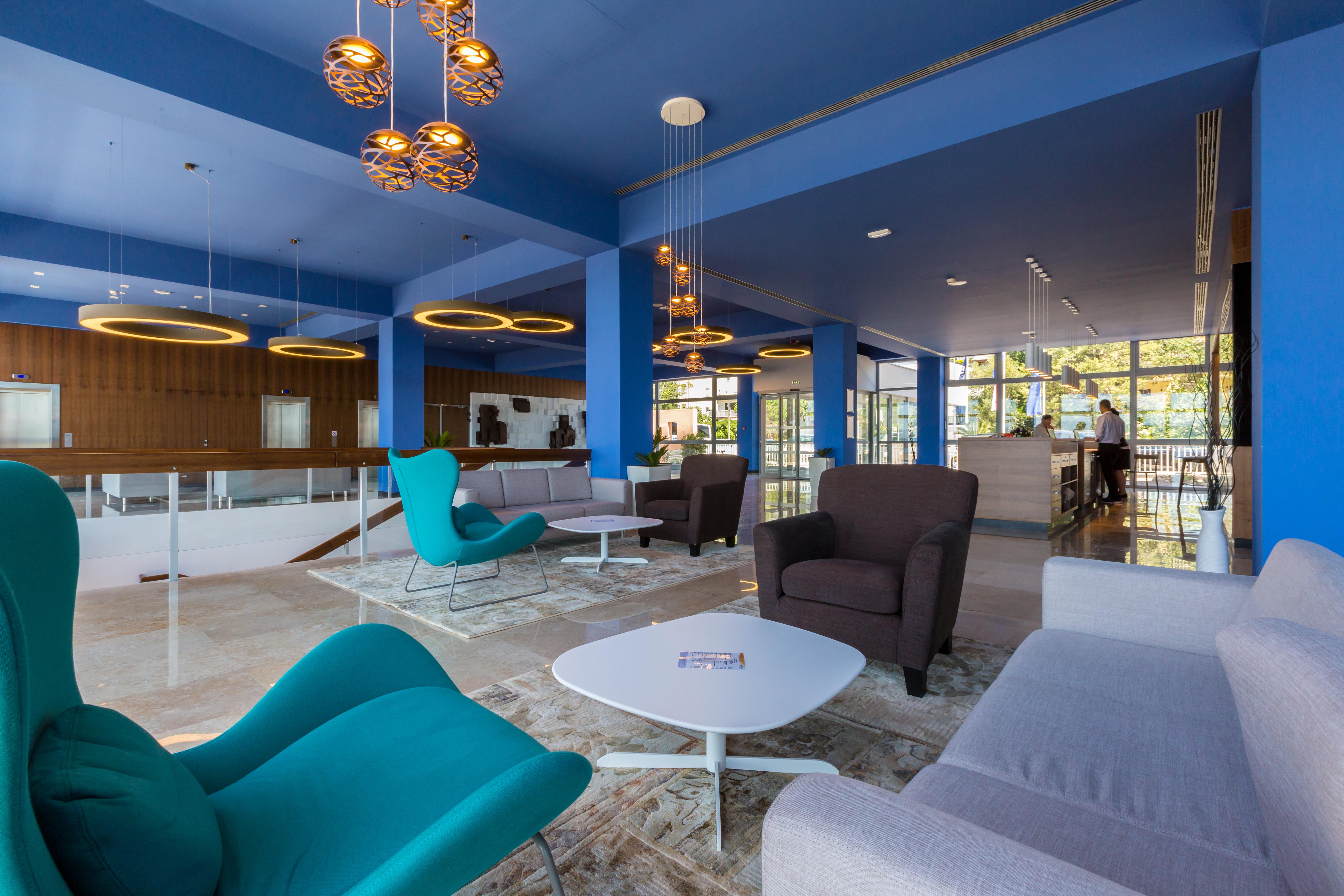 Hotel Katarina เซลเซ ภายนอก รูปภาพ