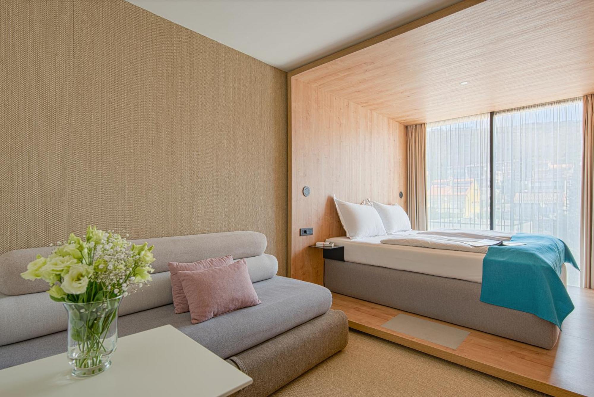 Hotel Katarina เซลเซ ภายนอก รูปภาพ