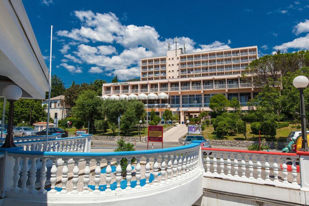 Hotel Katarina เซลเซ ภายนอก รูปภาพ